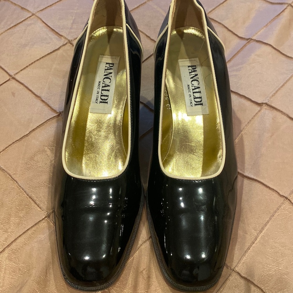 PANCALDI beautiful black patent shoes with white rim, size 7.5